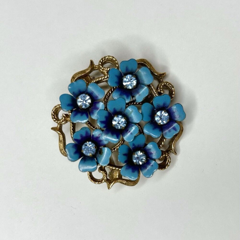 Blue Avon Gold Tone Rhinestone Brooch / Pendant Vintage 1970’s Love Blossoms